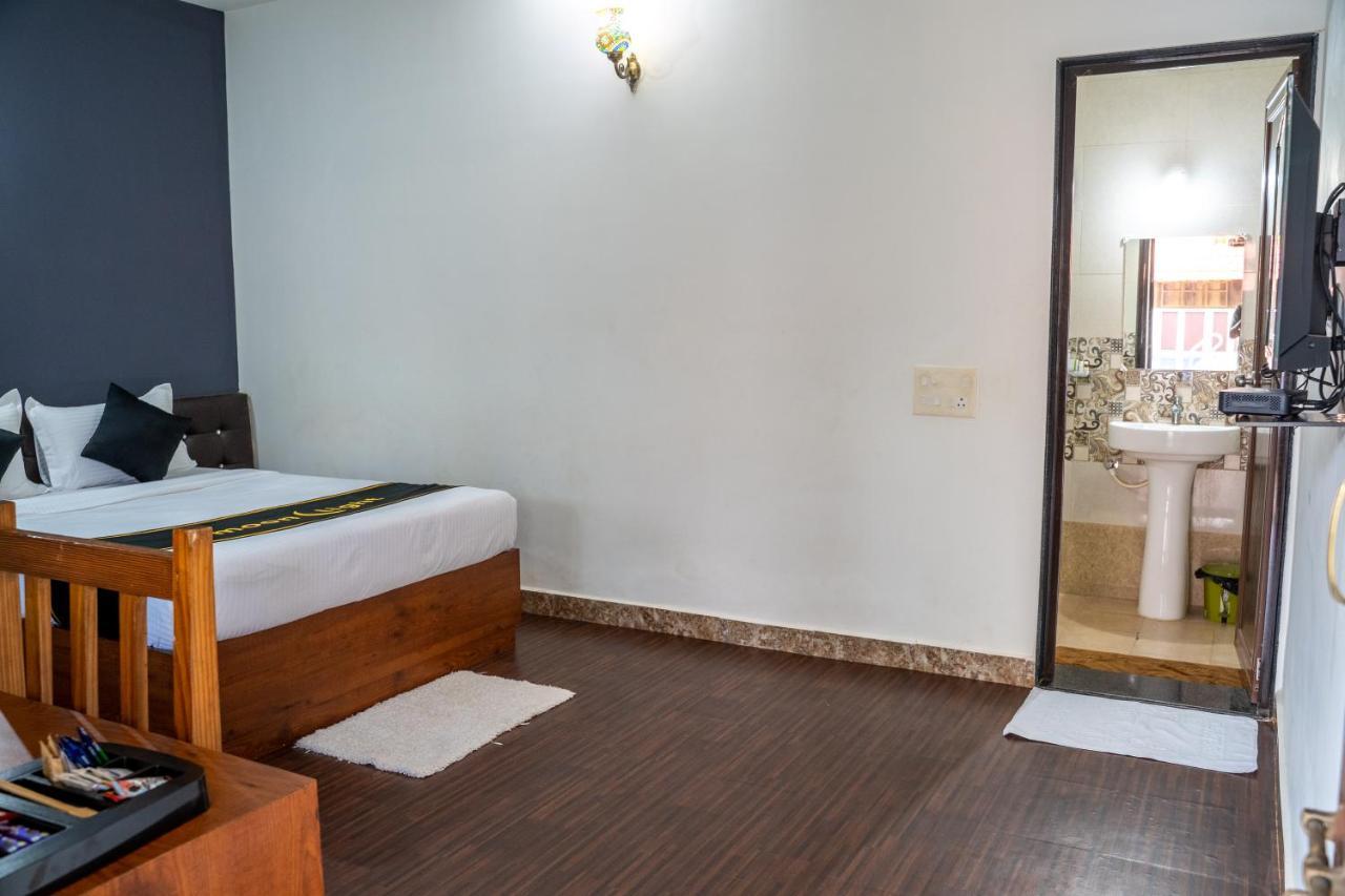Dhanrains Moonlight Retreat Cottages Palolem Exterior photo